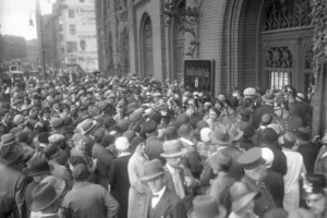 Read more about the article Ley Glass-Steagall 1933: El impacto en la separación de actividades bancarias